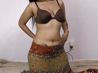 Big Culo Indian Mummy Porn Industry Star Talking Dirty Fingerblasting Her Raw Honeypot