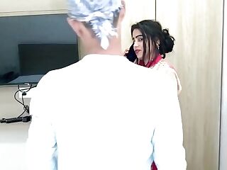 Pados Ki Bhabhi Ka Chuchi Daba Diya